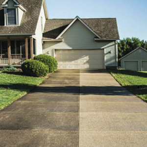 Driveway/ concrete cleaning